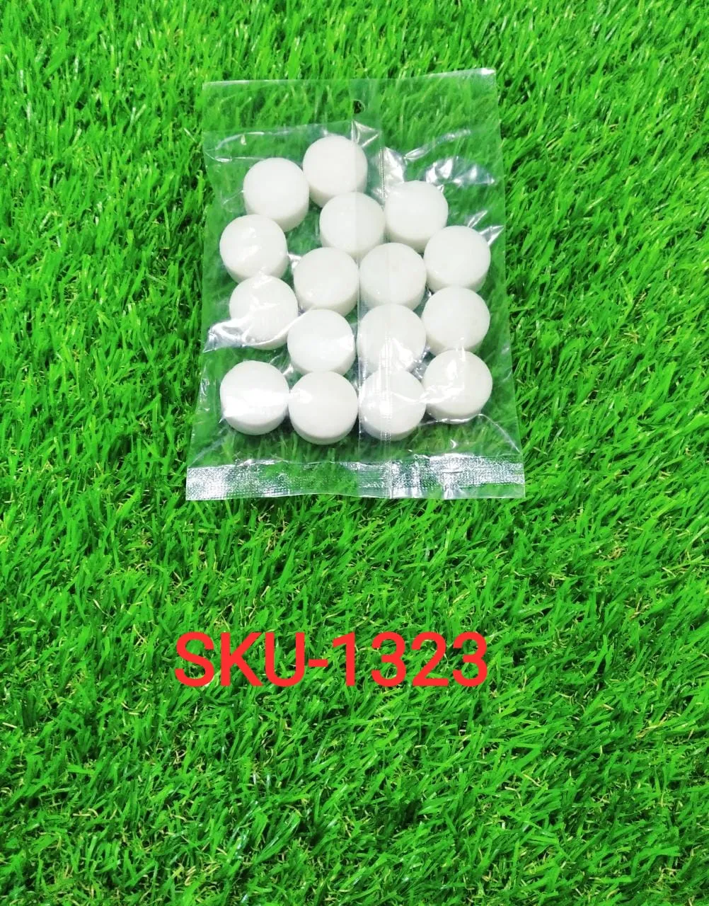 1323 Naphthalene Balls White Colour (100 GMS)