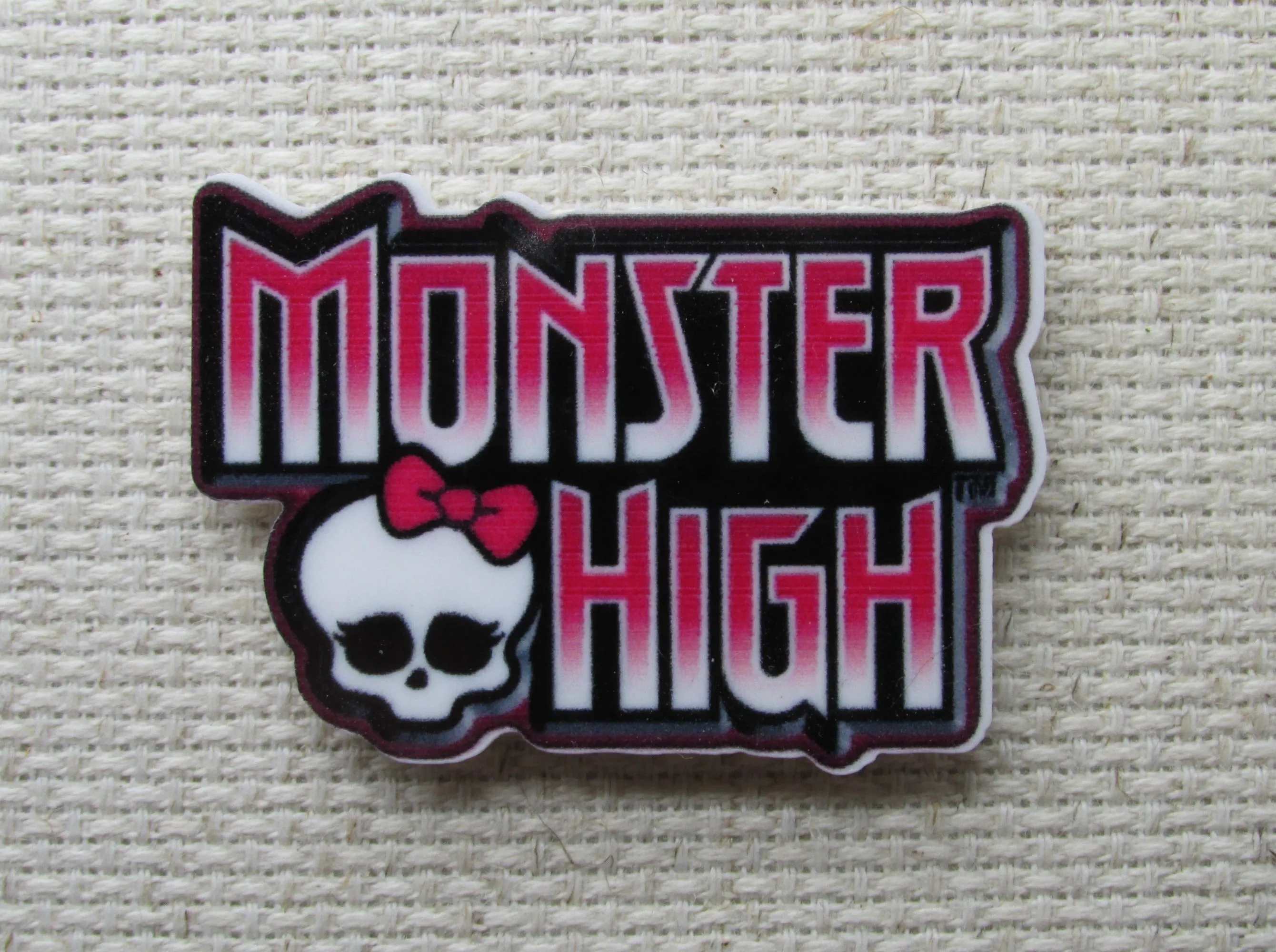 Monster High Skull Needle Minder, Cover Minder, Magnet LAST ONE!